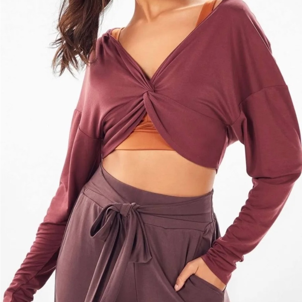 Fabletics Mauve Twist Front Crop Top